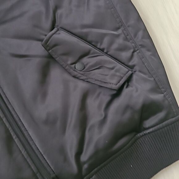 Aerie NWT Black Satin Bomber Jacket size xs american eagle cozy comfy oversized - Picture 4 of 5